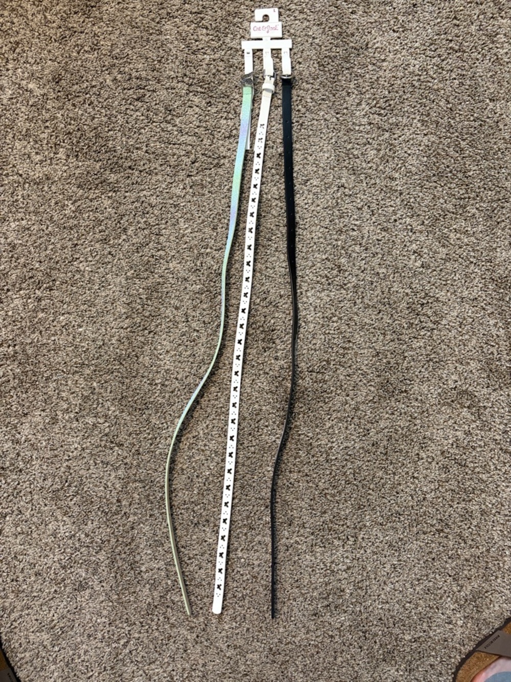 Cat & Jack Girls 3-Pack Skinny Belts in Mint, White with Stars, and Black